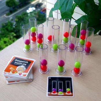 Loginį mąstymą spalvos push suprasti žaidimo stalo žaidimas, tėvų-vaikų bendravimą Šeimoje Šalis Žaidimas žaislai